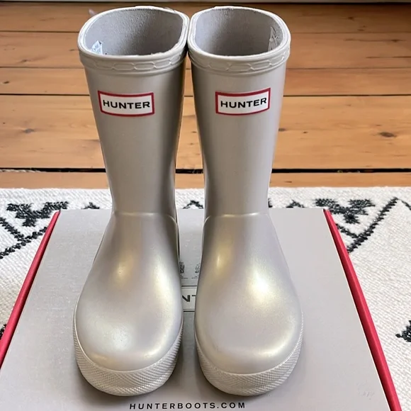 Hunter Kid’s Unisex Original First Nebula Rain Boots - Pale Gold - Picture 3 of 12